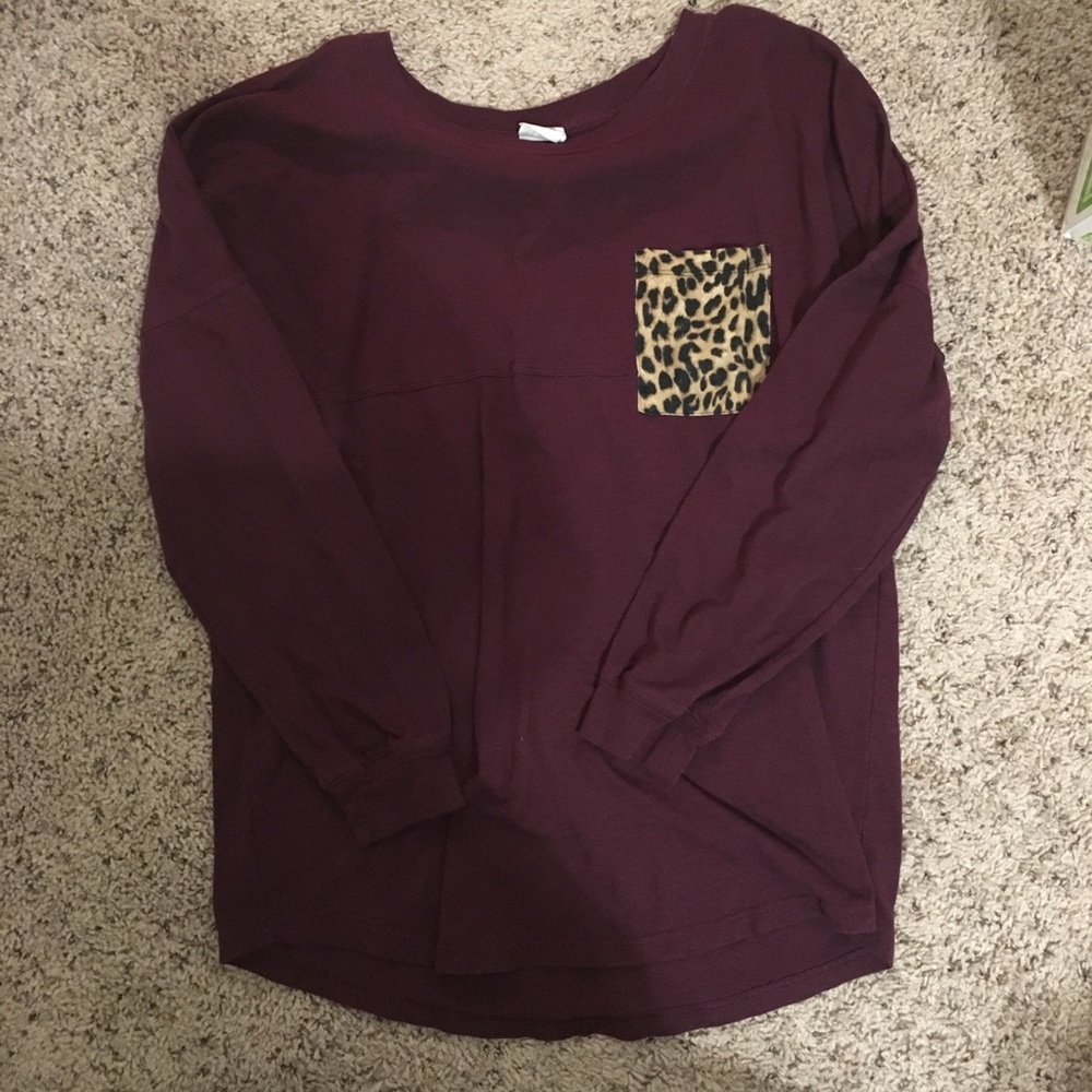Long sleeved burgundy PINK shirt